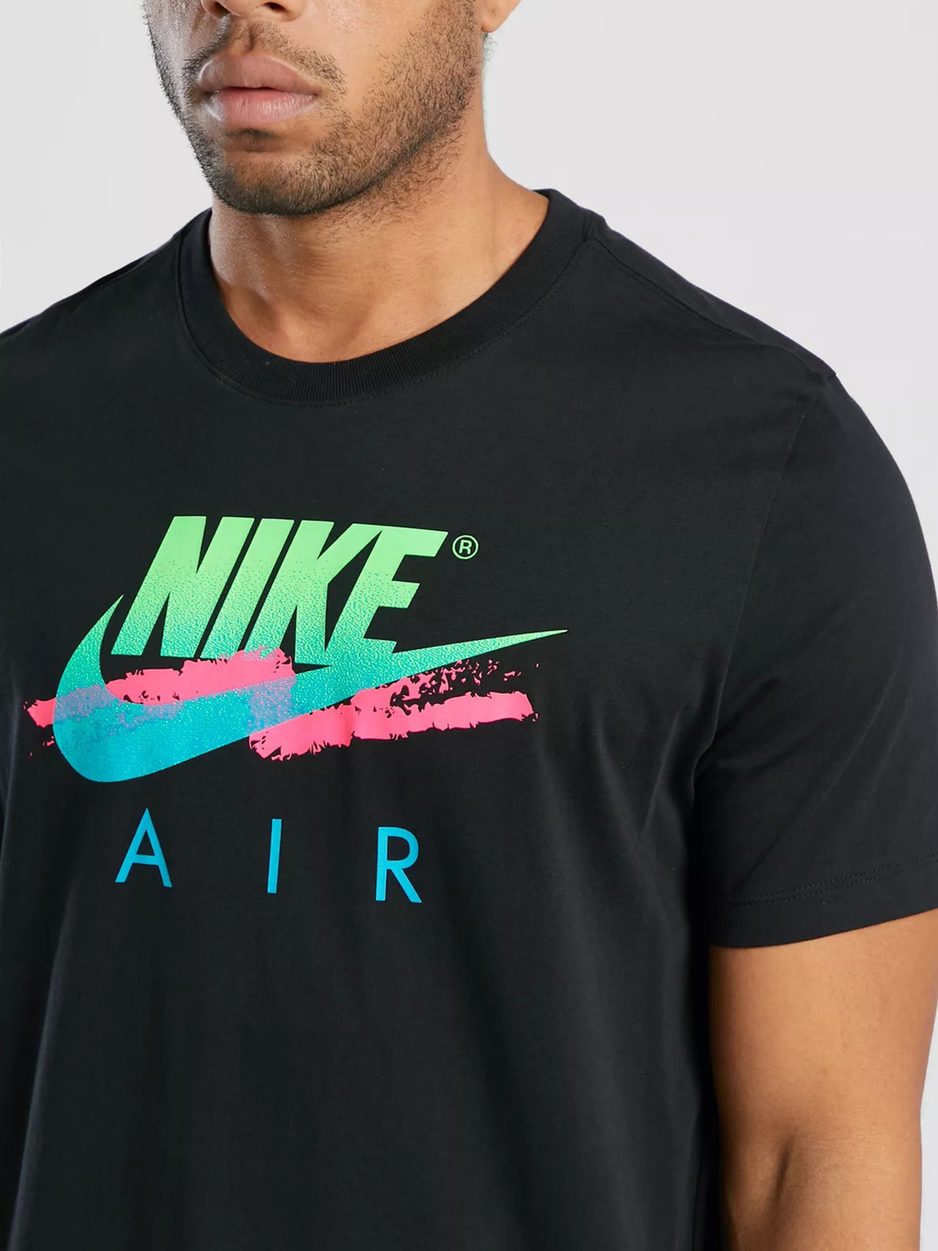 Футболки і поло NIKE Sportswear DNA Futura модель DD1256-010 Фото