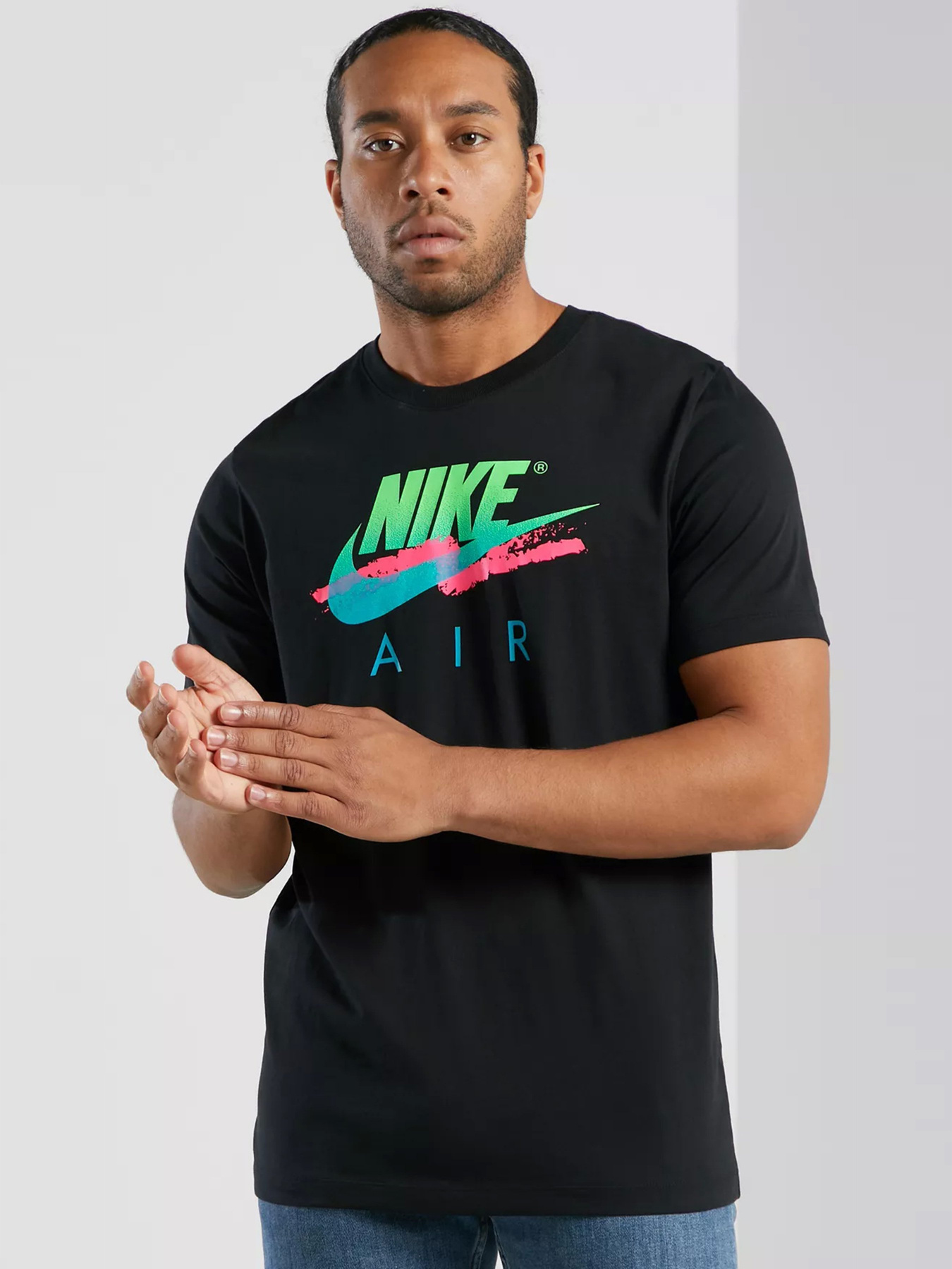 Футболки і поло NIKE Sportswear DNA Futura модель DD1256-010 Фото