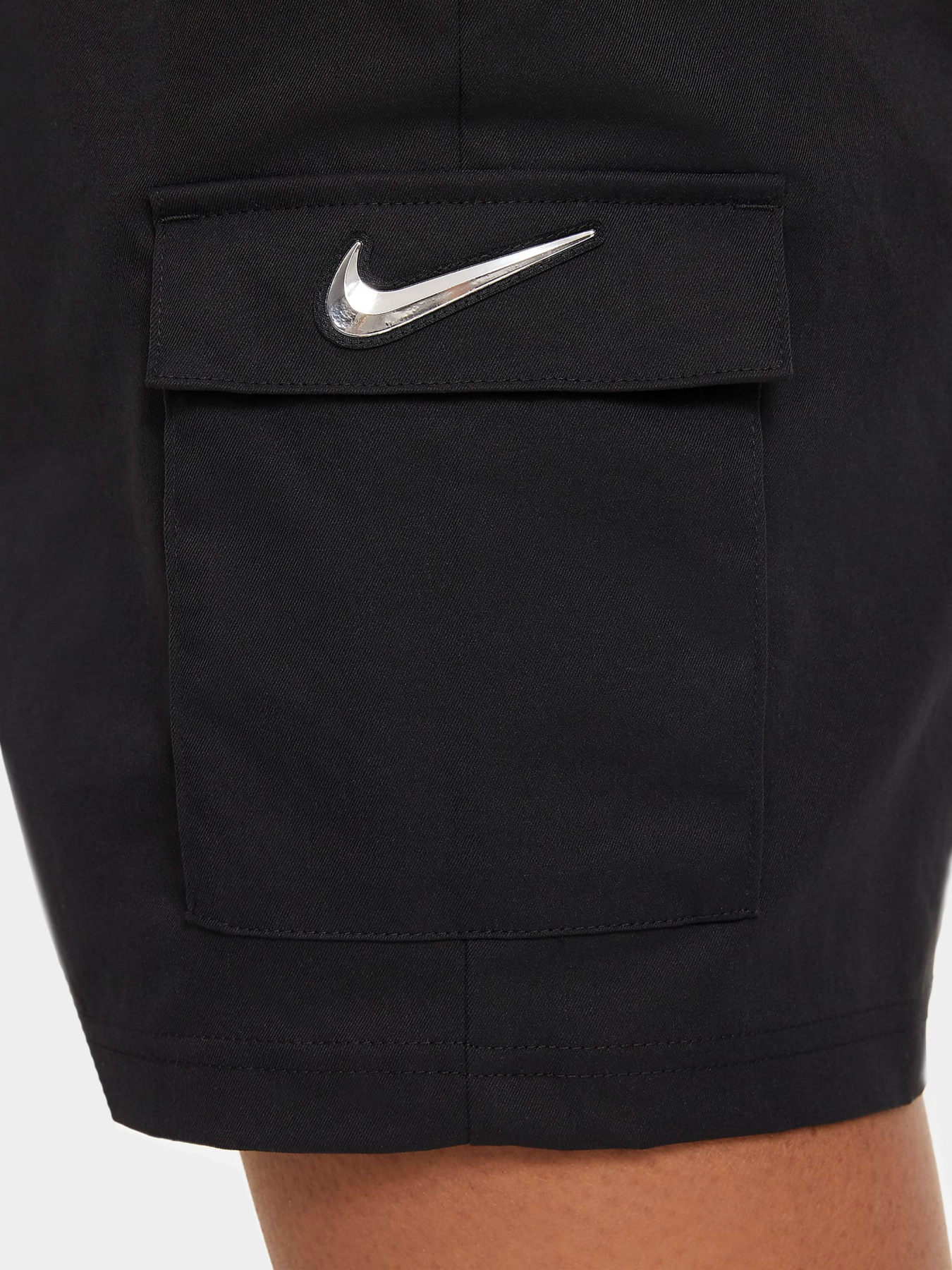 Шорты NIKE Sportswear Swoosh модель CZ9381-010 Фото