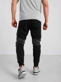 Спортивні штани NIKE Sportswear Fleece модель DD6348-010 Фото