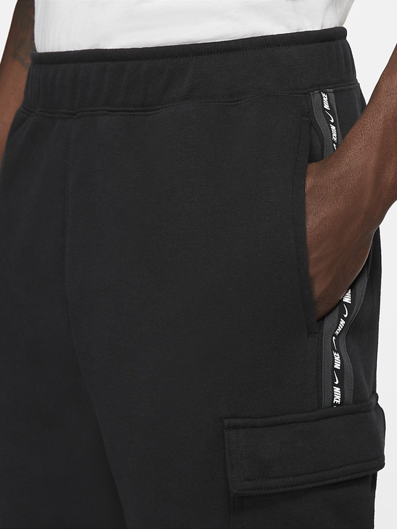 Штаны спортивные NIKE Sportswear модель DM4680-010 Фото