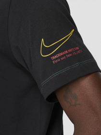 Футболки и поло NIKE Sportswear модель DJ1393-010 Фото