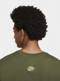 Футболки і поло NIKE Sportswear модель DJ1568-326 Футболки і поло NIKE Sportswear модель DJ1568-326 Фото