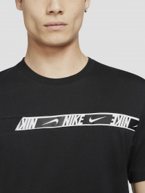 Футболки і поло NIKE Sportswear модель DM4675-010 Фото