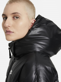 Пуховик NIKE THERMA-FIT модель DH4081-010 Фото