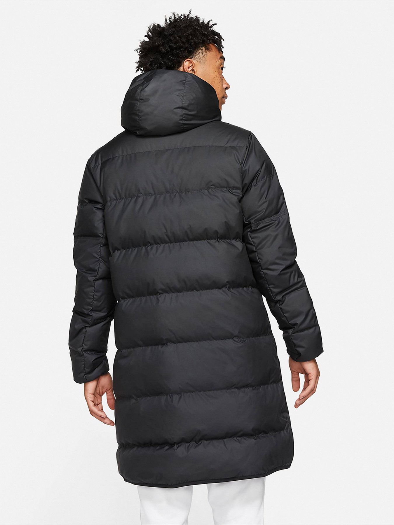 Пуховик NIKE Sportswear Storm-FIT Windrunner модель DD6788-010 Фото