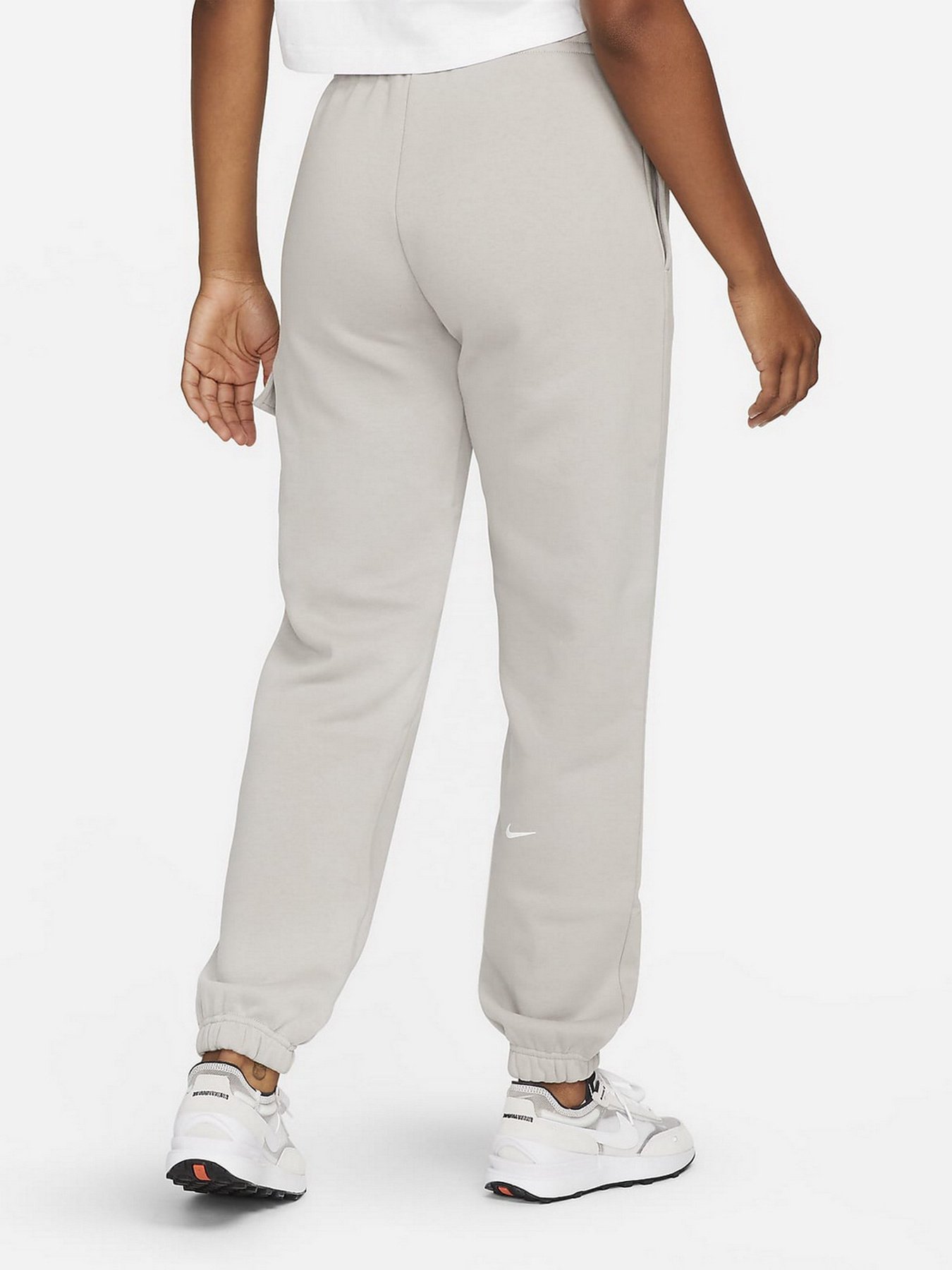 Штани спортивні NIKE Sportswear Fleece Cargo модель DO2571-033 Фото