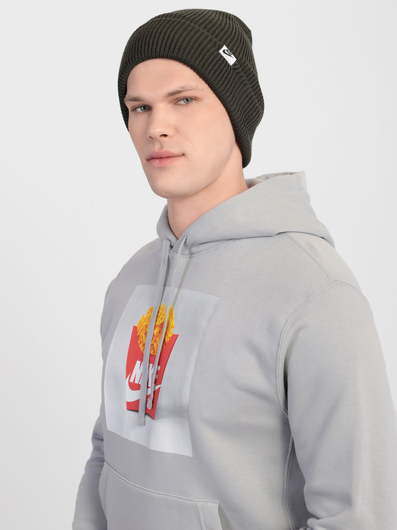 Шапка NIKE Cuffed Futura модель DJ6223-355 Фото