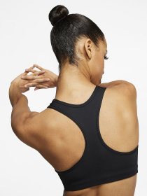 Топ NIKE Swoosh модель BV3630-010 Фото