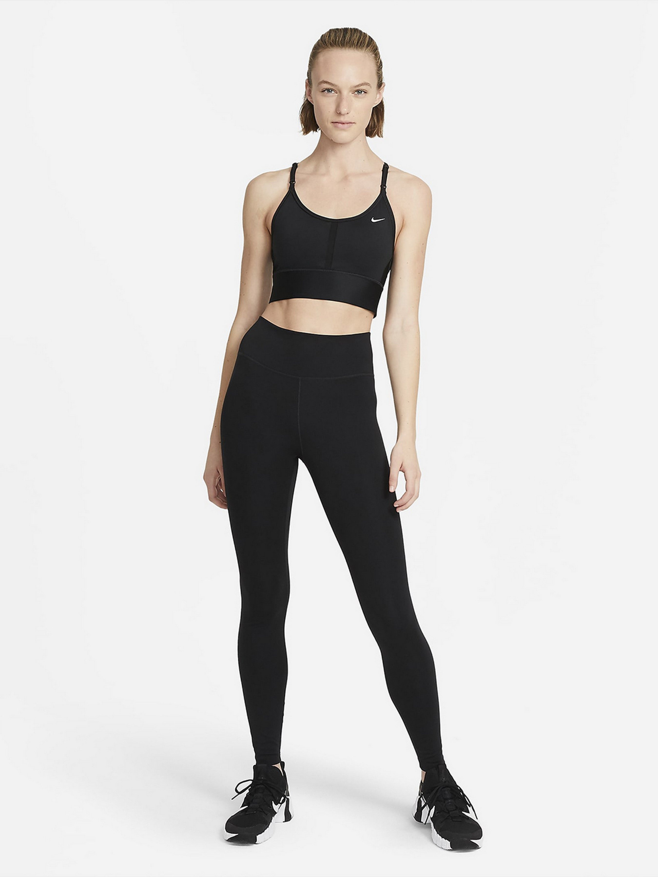 Топ NIKE Indy модель DB8765-010 Фото