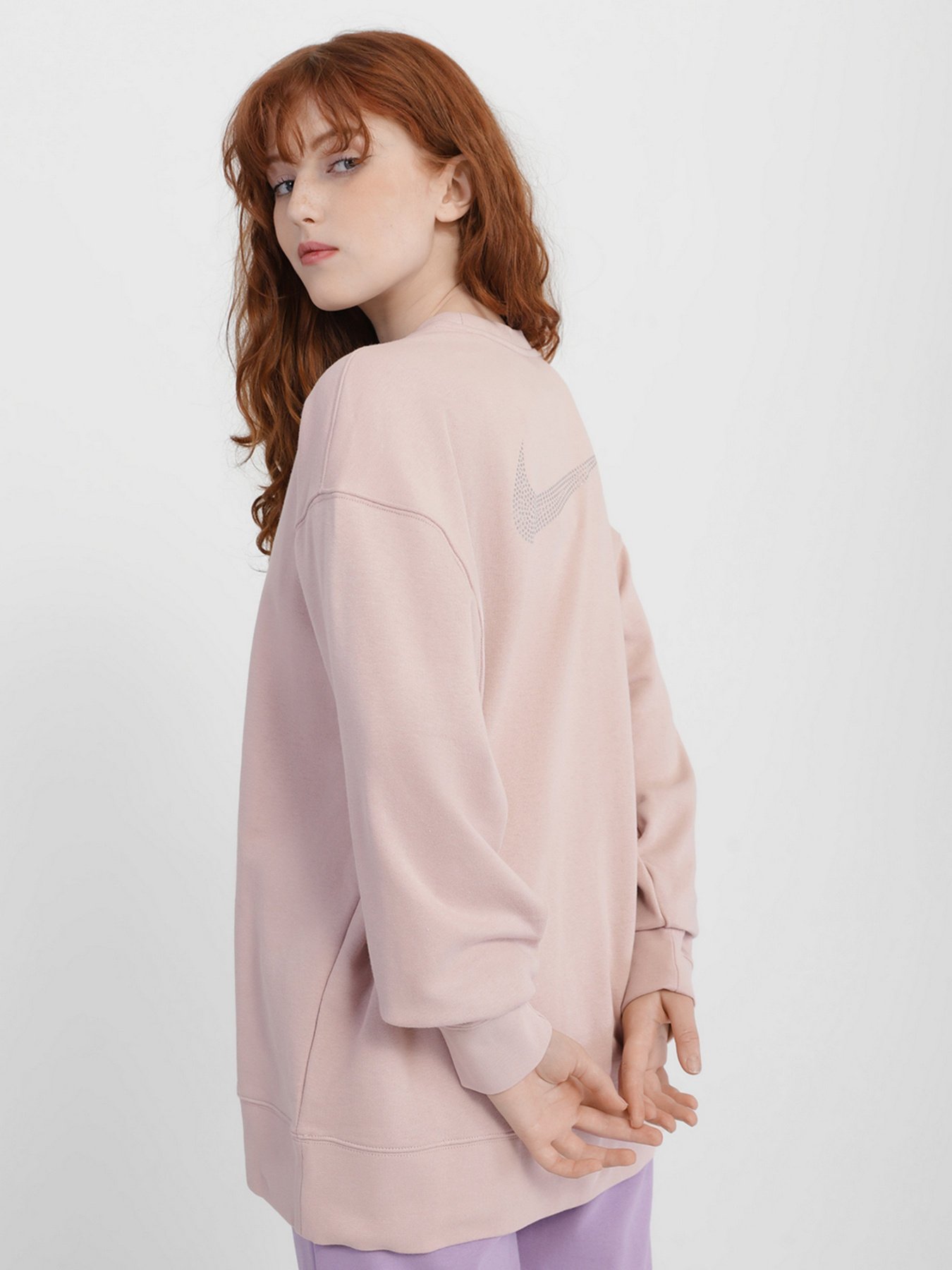 Свитшот NIKE W NK DF HBR FLC CRW модель DD5467-601 Фото