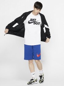 Футболка NIKE NSW TEE JUST DO IT SWOOSH модель AR5006-100 Фото
