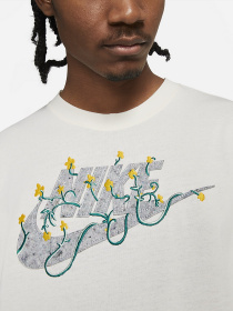 Футболки і поло NIKE Tee M2z Embroid Hbr модель DB6090-901 Футболки і поло NIKE Tee M2z Embroid Hbr модель DB6090-901 Фото