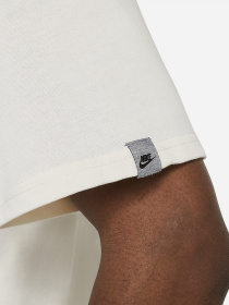 Футболки і поло NIKE Tee M2z Embroid Hbr модель DB6090-901 Фото