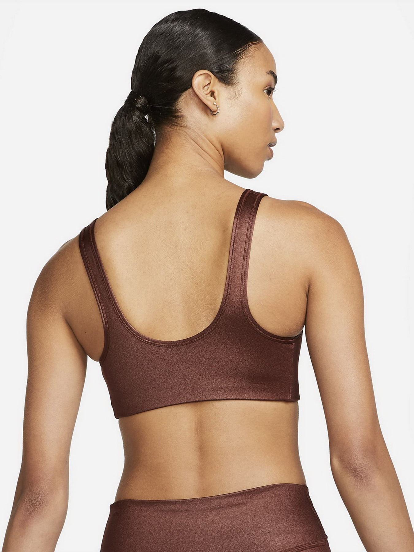 Спортивный топ NIKE Dri-FIT Swoosh модель DD1438-273 Спортивный топ NIKE Dri-FIT Swoosh модель DD1438-273 Фото