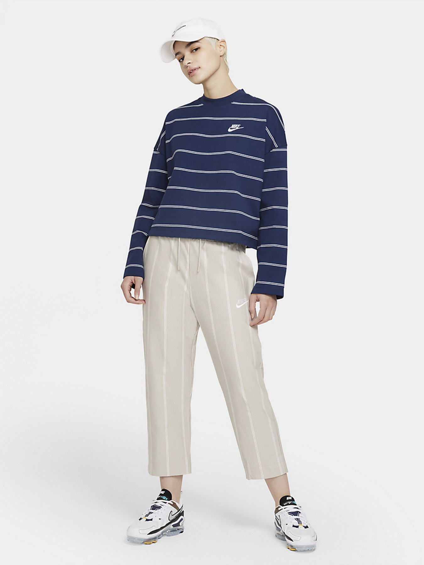 Штани повсякденні NIKE Sportswear модель DD5184-236 Фото