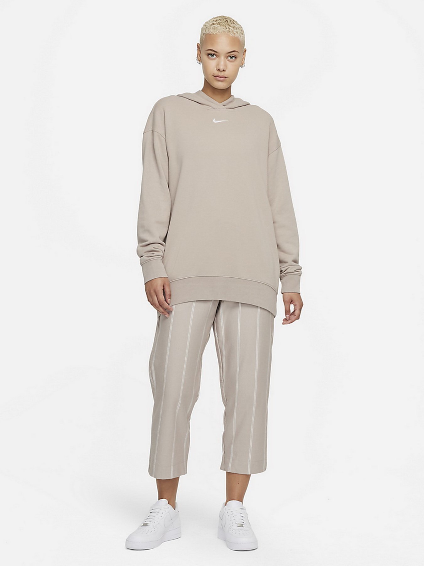 Худи NIKE Sportswear Essential модель DD5640-236 Фото