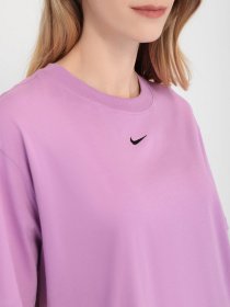 Футболки і поло NIKE Sportswear Essential модель DH4255-591 Фото