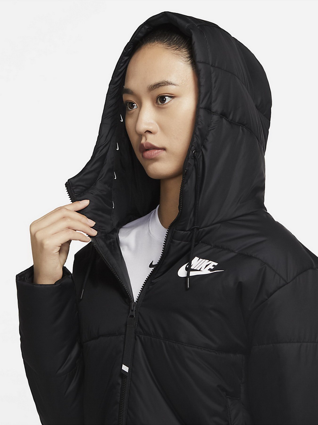 Демисезонная куртка NIKE Sportswear Therma-FIT Repel модель DJ6997-010 Фото