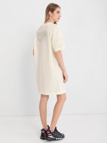 Платье мини NIKE Sportswear T-Shirt Dress модель DM4664-715 Платье мини NIKE Sportswear T-Shirt Dress модель DM4664-715 Фото