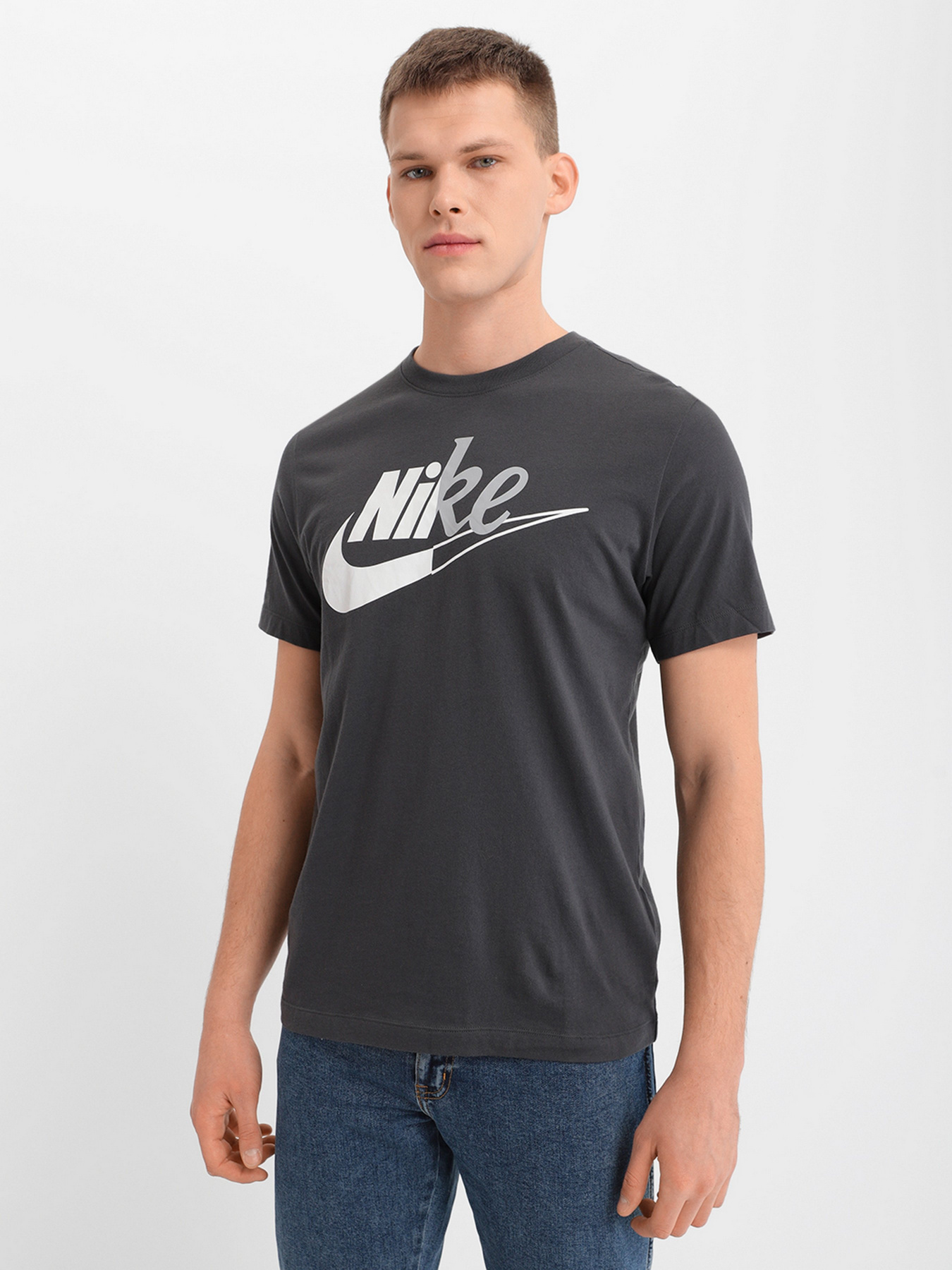 Футболка NIKE Reverse модель DD3468-060 Фото