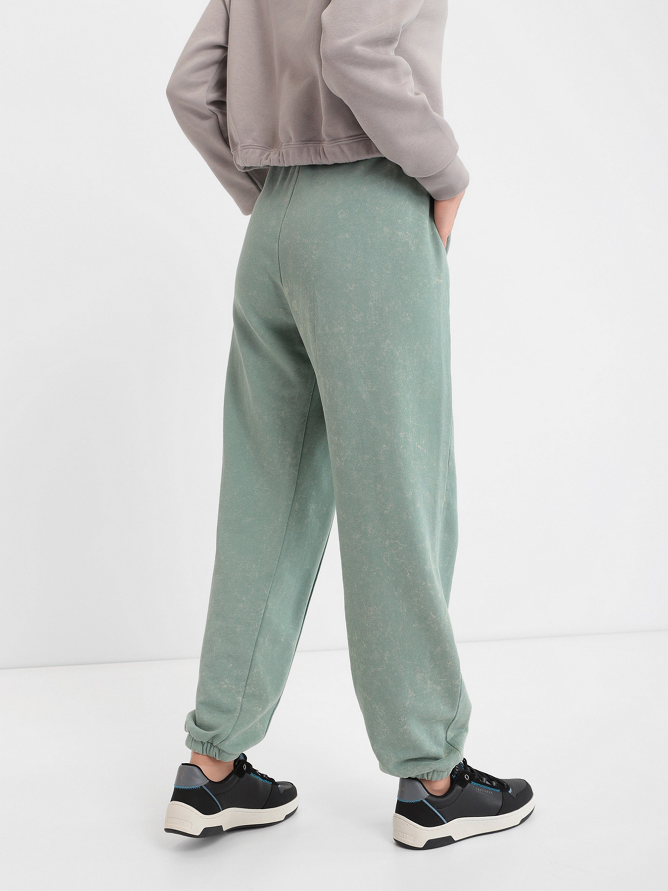 Штаны спортивные NIKE Sportswear Essential модель DD5630-357 Фото