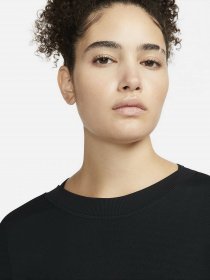 Свитшот NIKE Therma-FIT модель DD6496-010 Фото