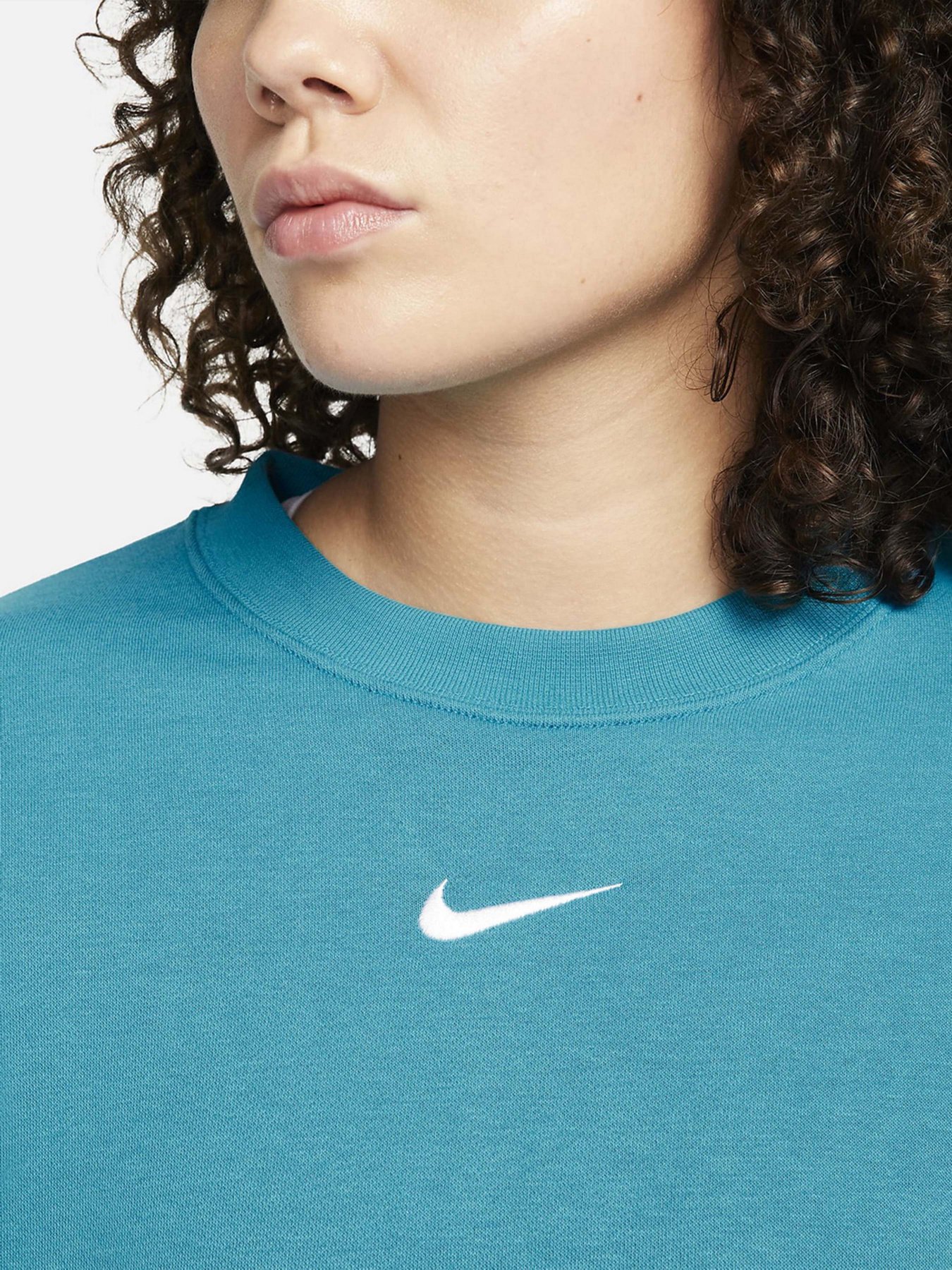 Свитшот NIKE Sportswear Collection Essentials модель DJ7665-474 Фото