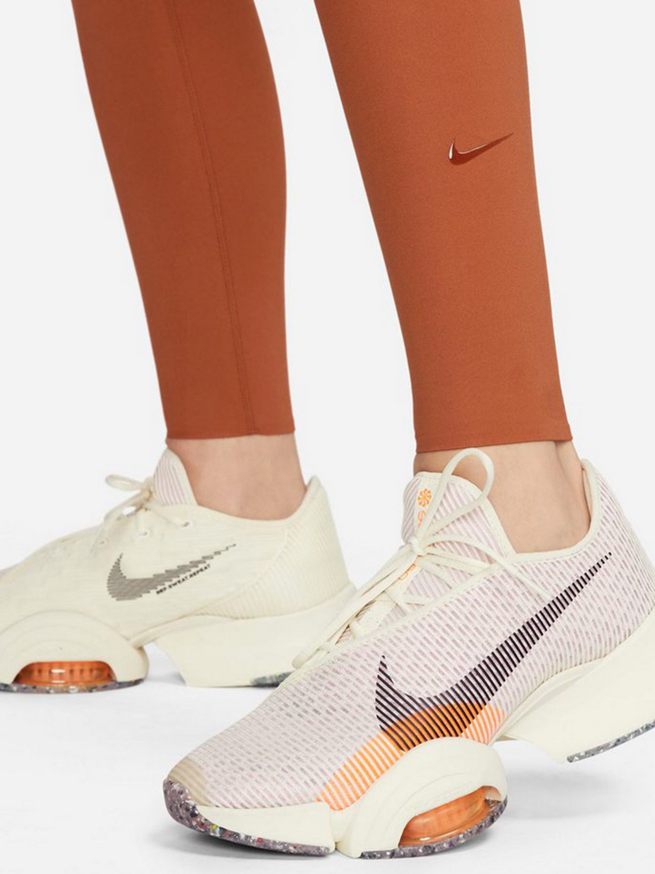 Спортивные леггинсы NIKE One Luxe модель AT3098-825 Спортивные леггинсы NIKE One Luxe модель AT3098-825 Фото