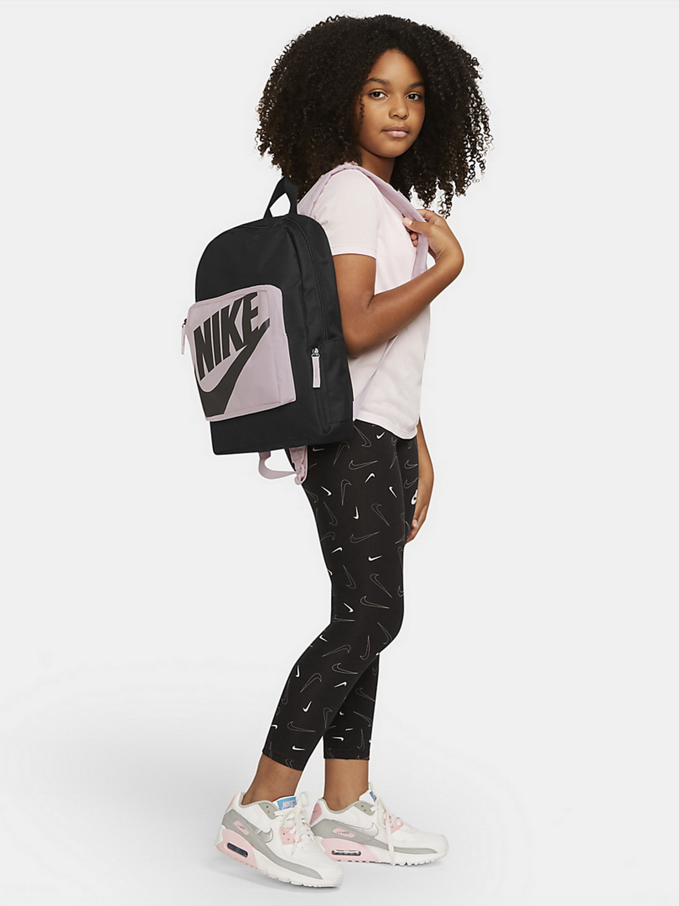 Рюкзаки NIKE Classic модель BA5928-016 Рюкзаки NIKE Classic модель BA5928-016 Фото