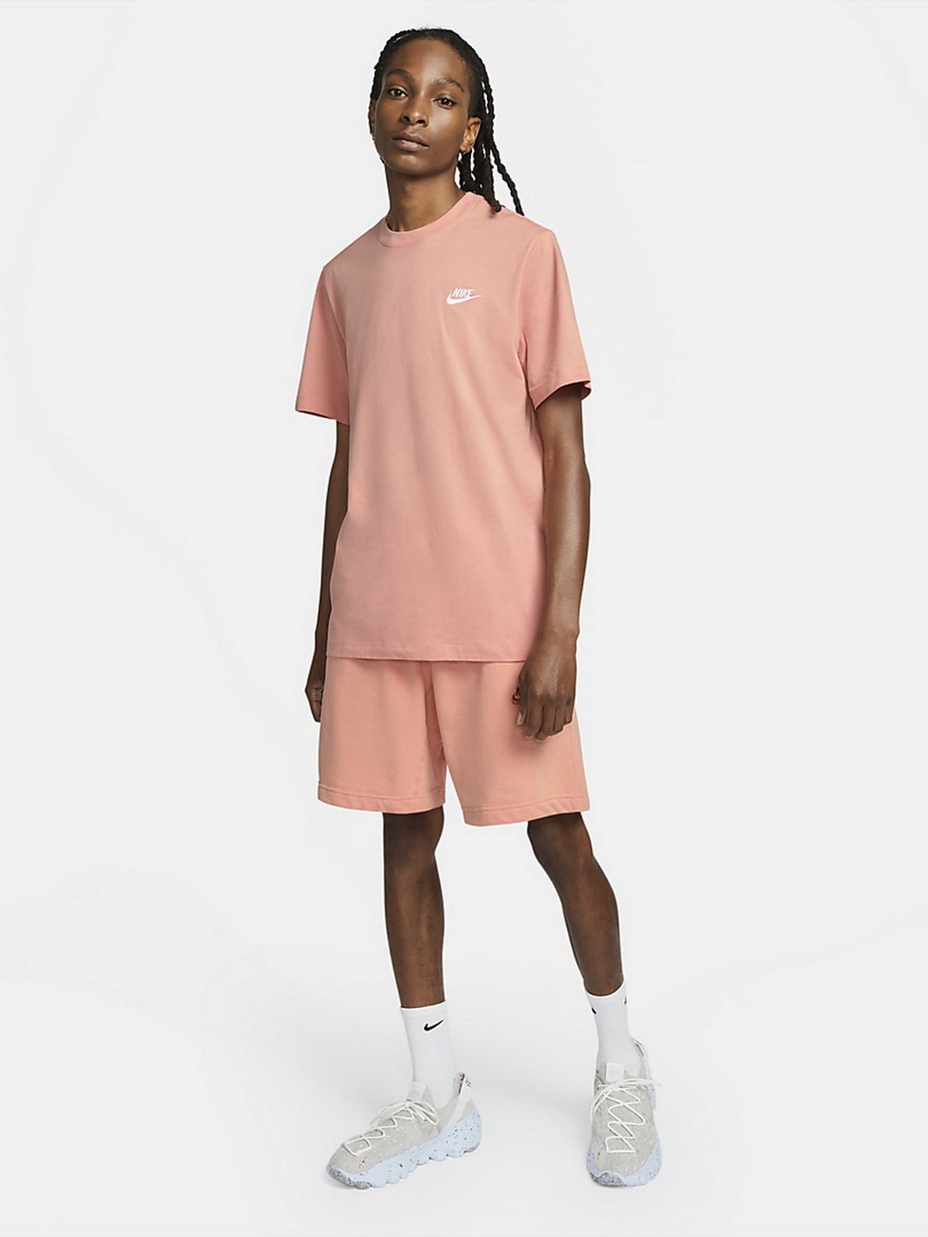 Футболки і поло NIKE Sportswear Club модель AR4997-824 Фото