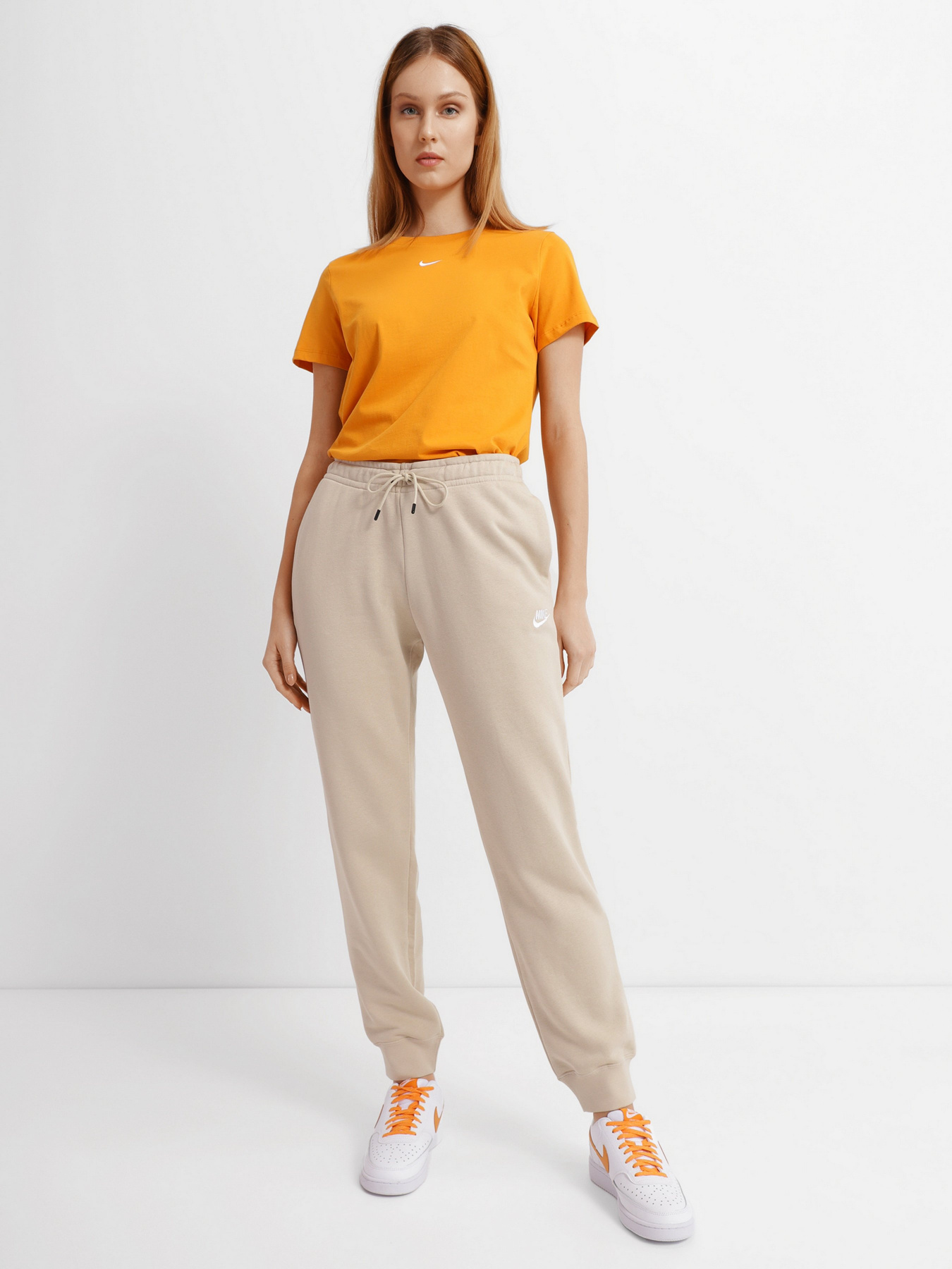 Штани спортивні NIKE Sportswear Essential модель BV4095-206 Фото