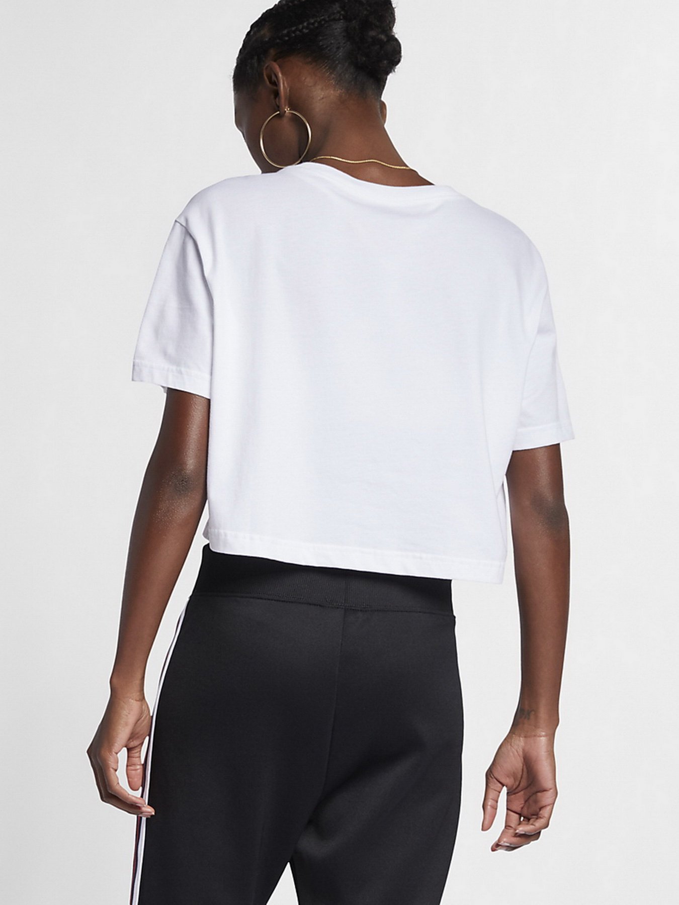 Футболка NIKE Sportswear Essential модель BV6175-100 Фото