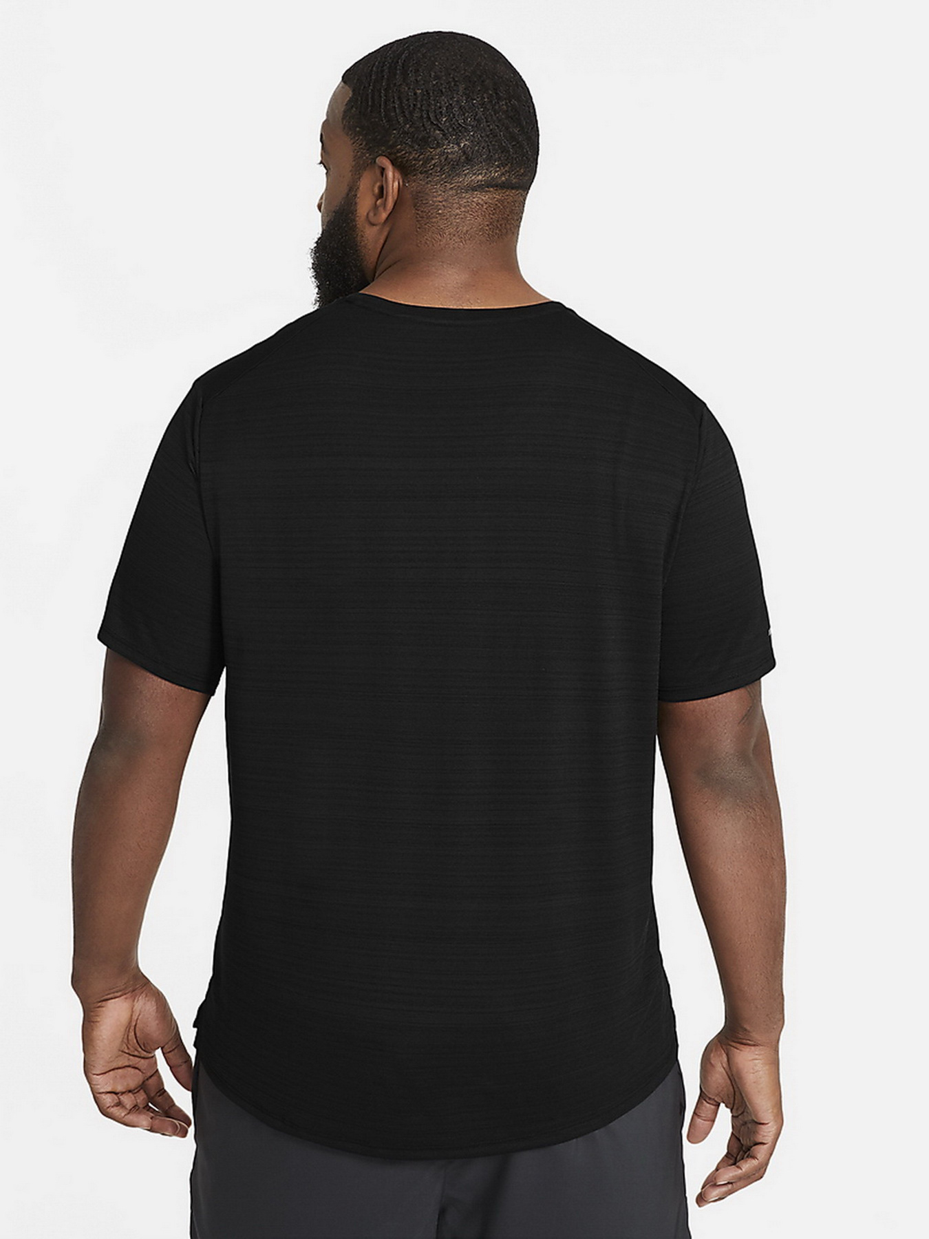 Футболка спортивная NIKE NK DF MILER TOP модель CU5992-010 Фото