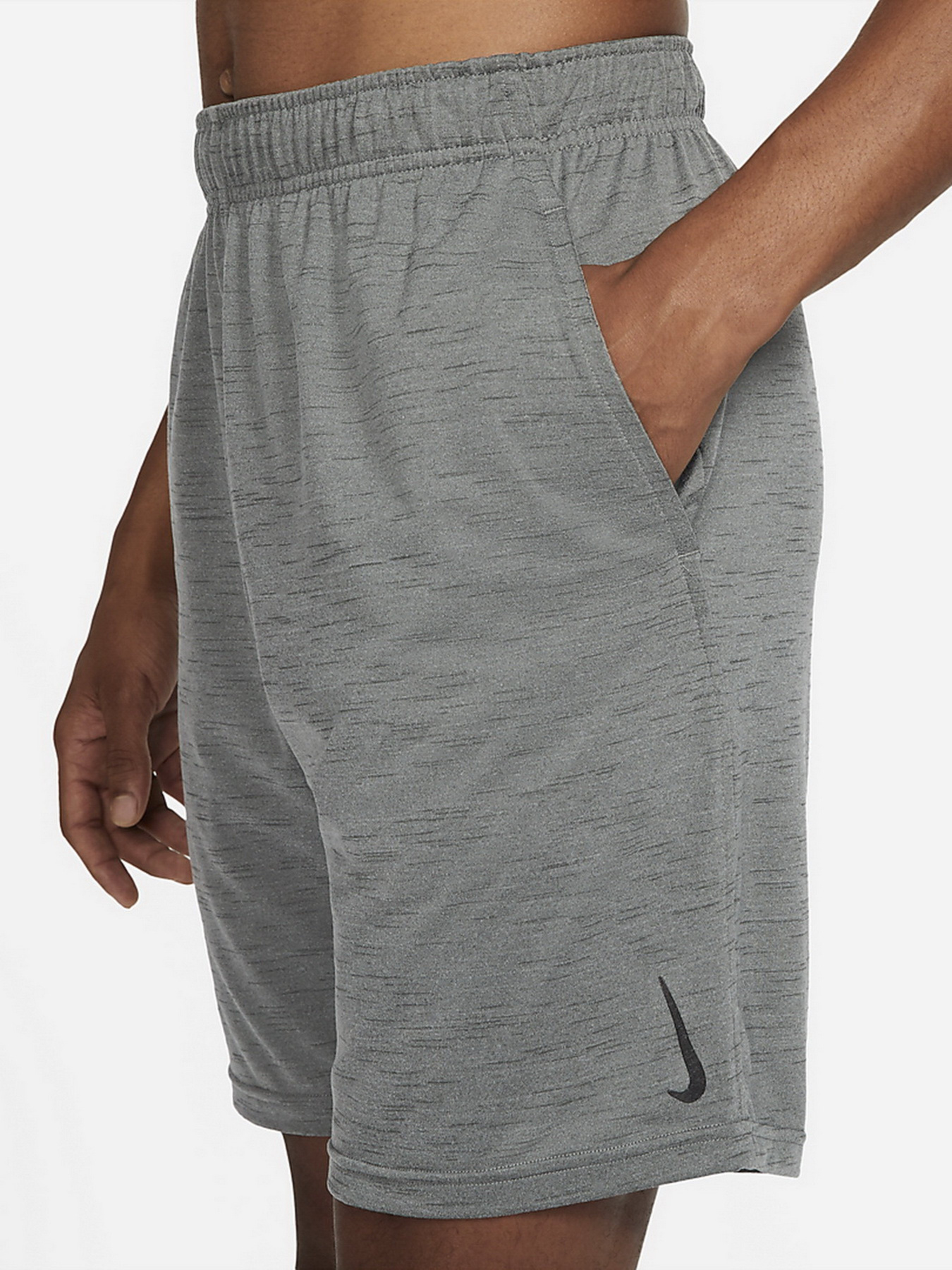 Повсякденні шорти NIKE Yoga Dri-FIT модель CZ2210-068 Фото