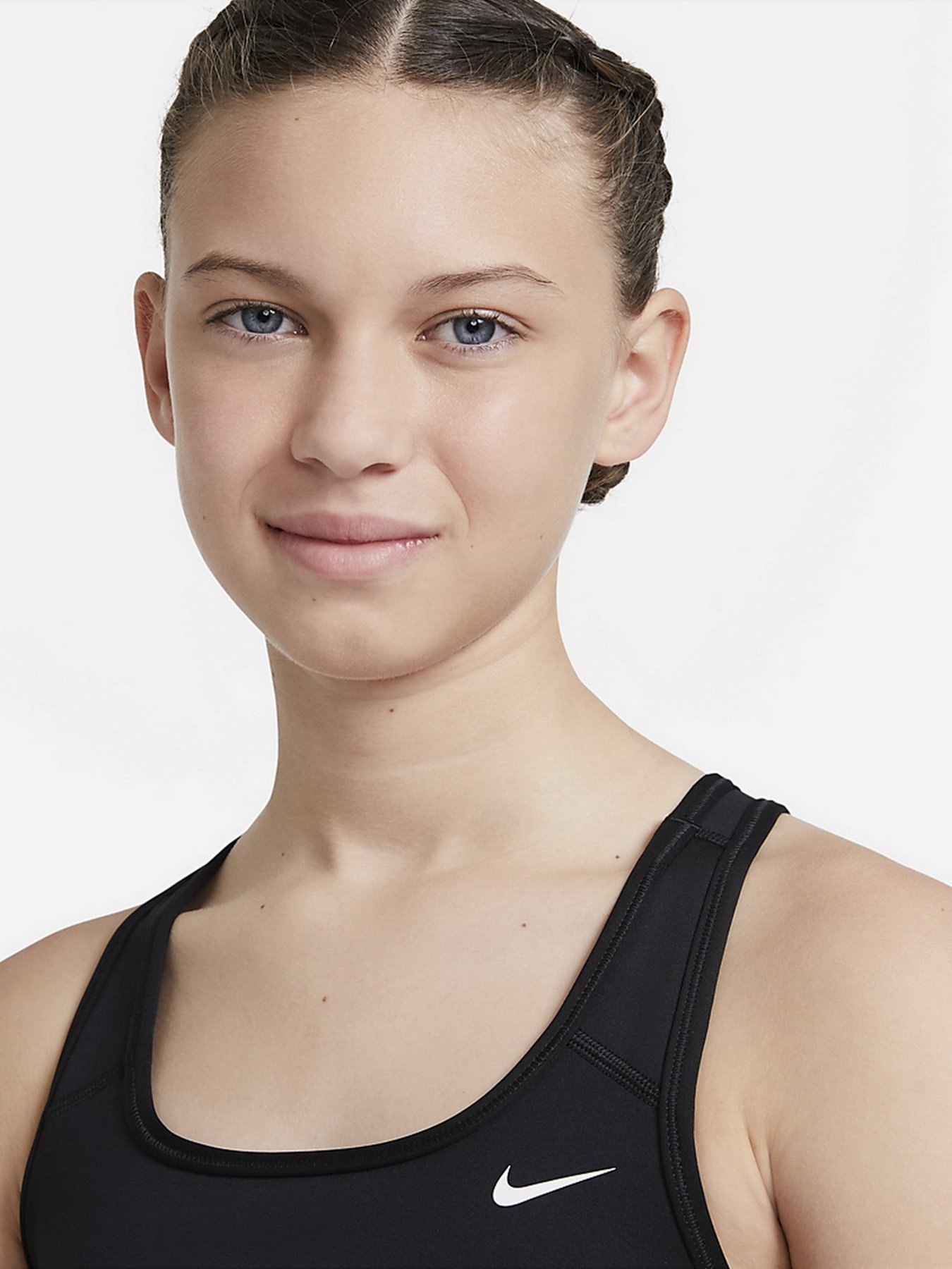 Топ NIKE Swoosh модель DA1030-010 Топ NIKE Swoosh модель DA1030-010 Фото