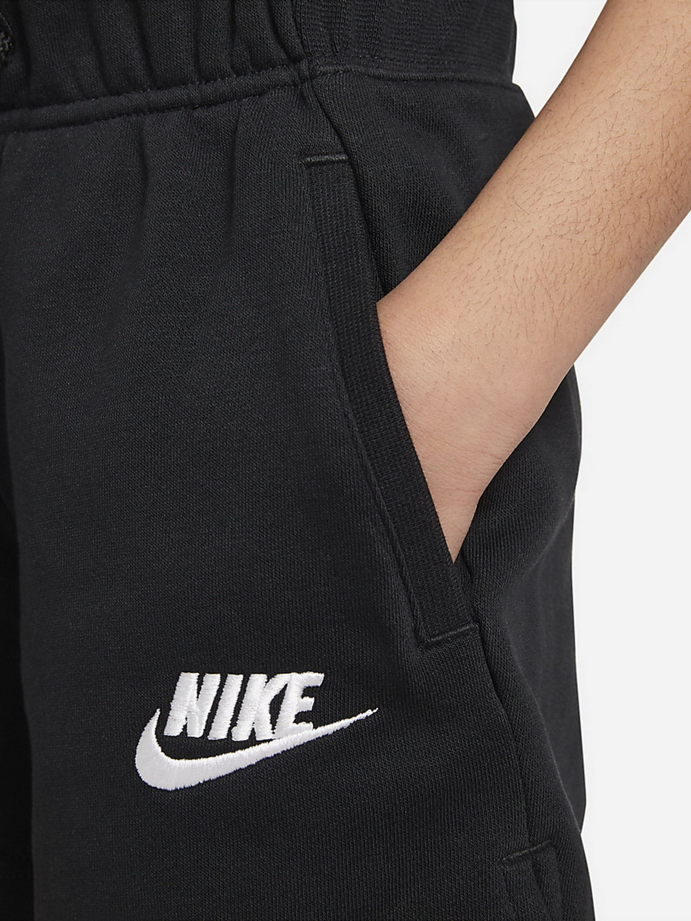 Шорты NIKE Sportswear модель DA1405-010 Фото