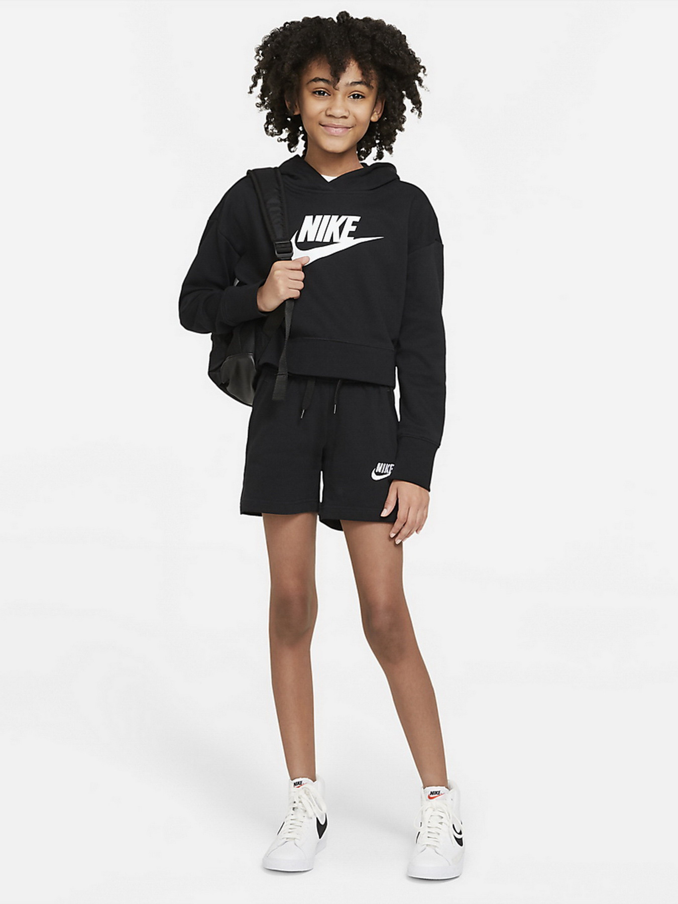 Повседневные шорты NIKE Sportswear модель DA1405-010 Фото
