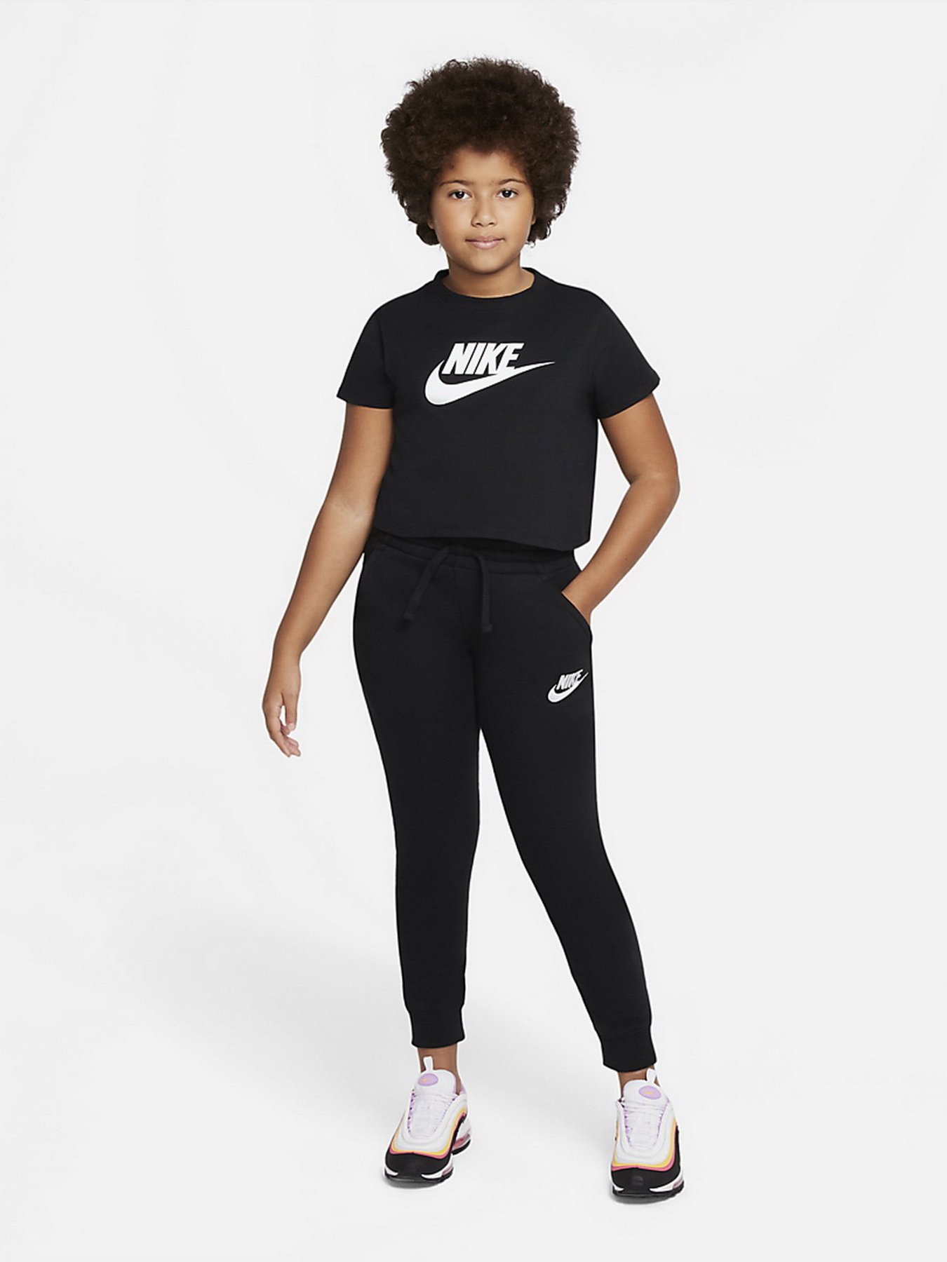 Спортивная футболка NIKE G Nsw Tee Crop Futura модель DA6925-012 Фото