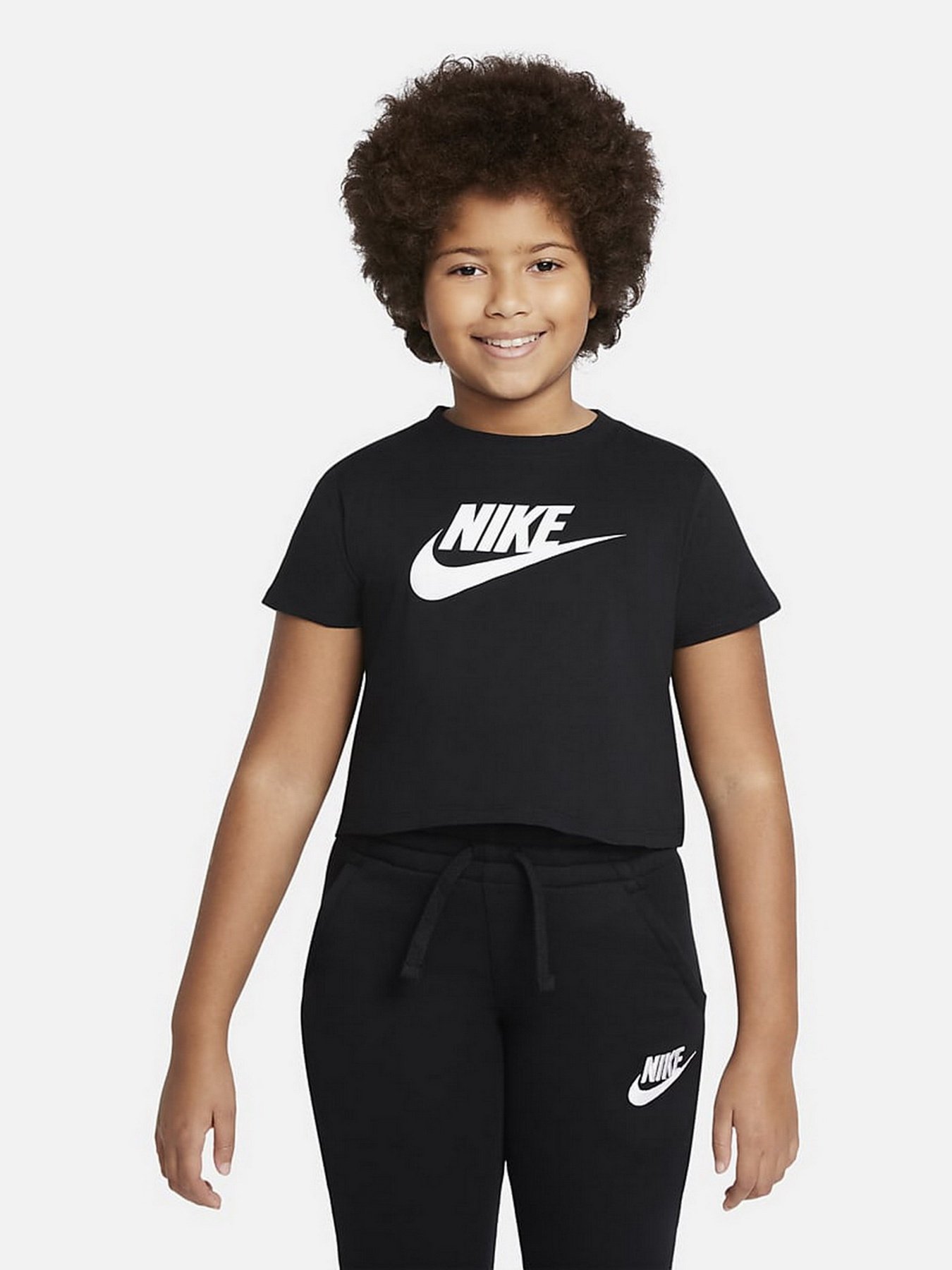 Спортивная футболка NIKE G Nsw Tee Crop Futura модель DA6925-012 Фото