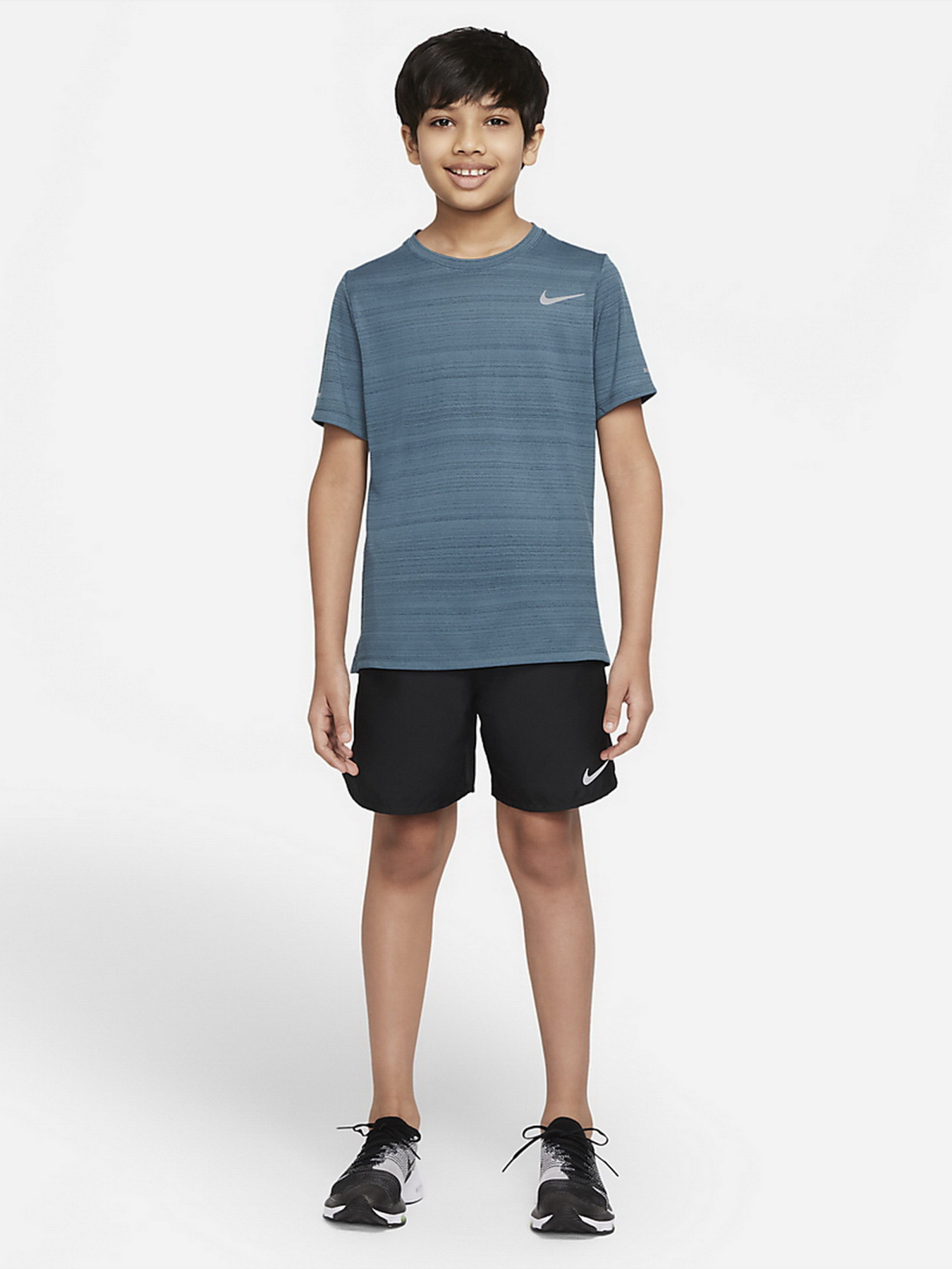 Футболка спортивная NIKE Dri-FIT Miler модель DD3055-058 Фото