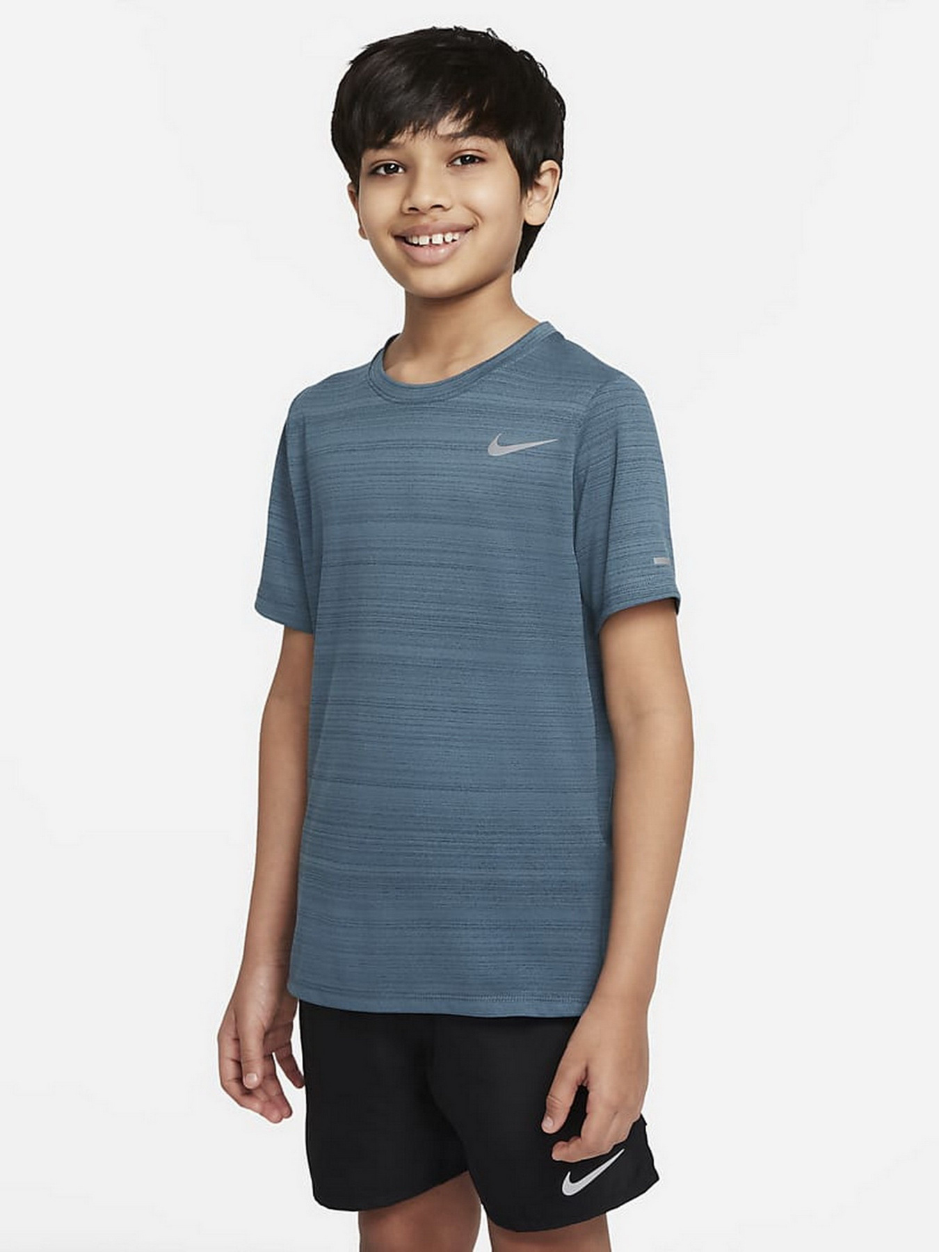Футболка спортивная NIKE Dri-FIT Miler модель DD3055-058 Фото