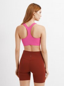 Топ NIKE Yoga Dri-FIT Swoosh модель DM0660-665 Фото