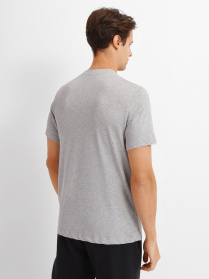 Спортивная футболка NIKE Dri-FIT Sport Clash модель DM5662-063 Фото