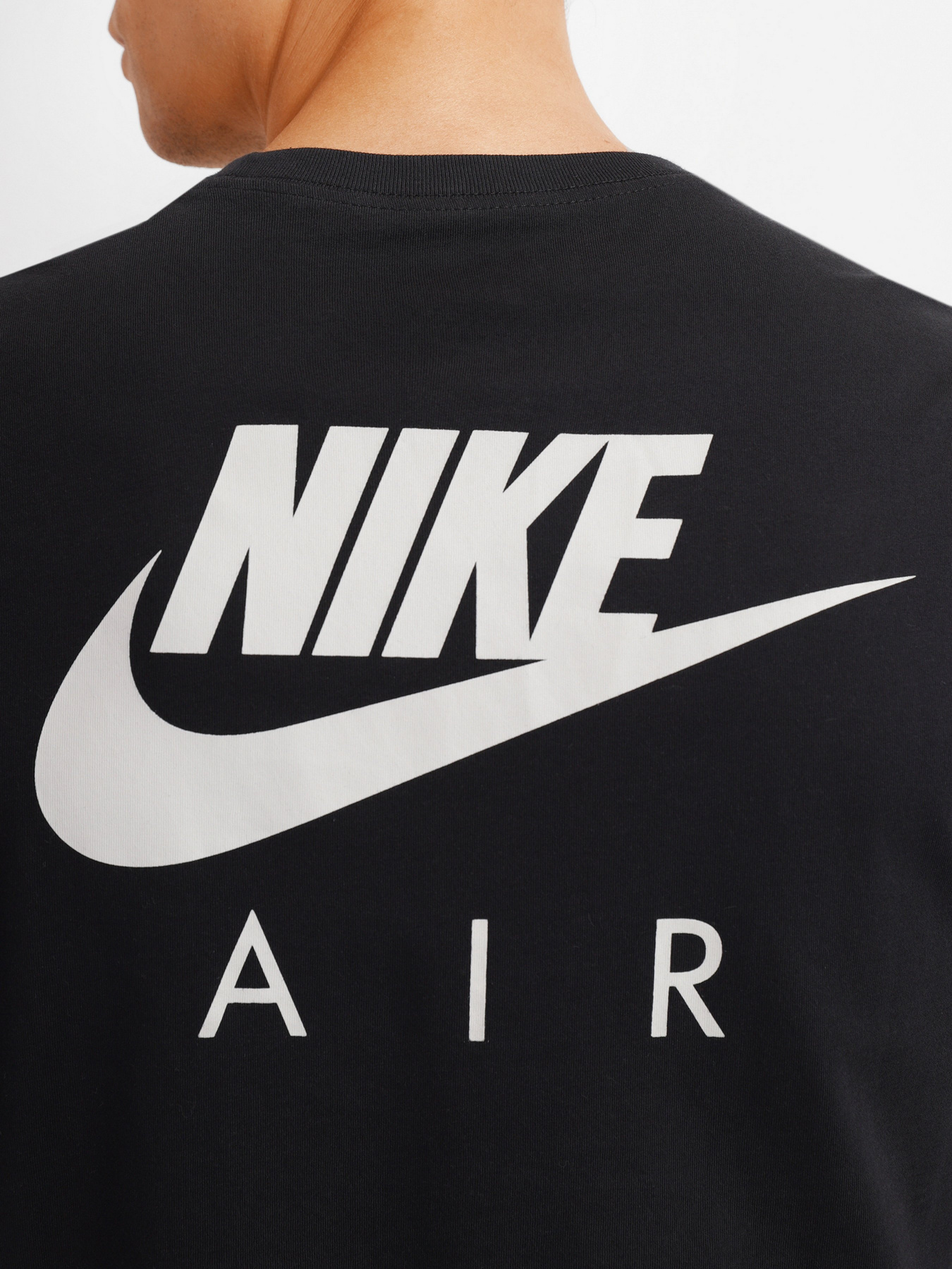 Футболка NIKE NSW Air Tee модель DM6337-010 Футболка NIKE NSW Air Tee модель DM6337-010 Фото