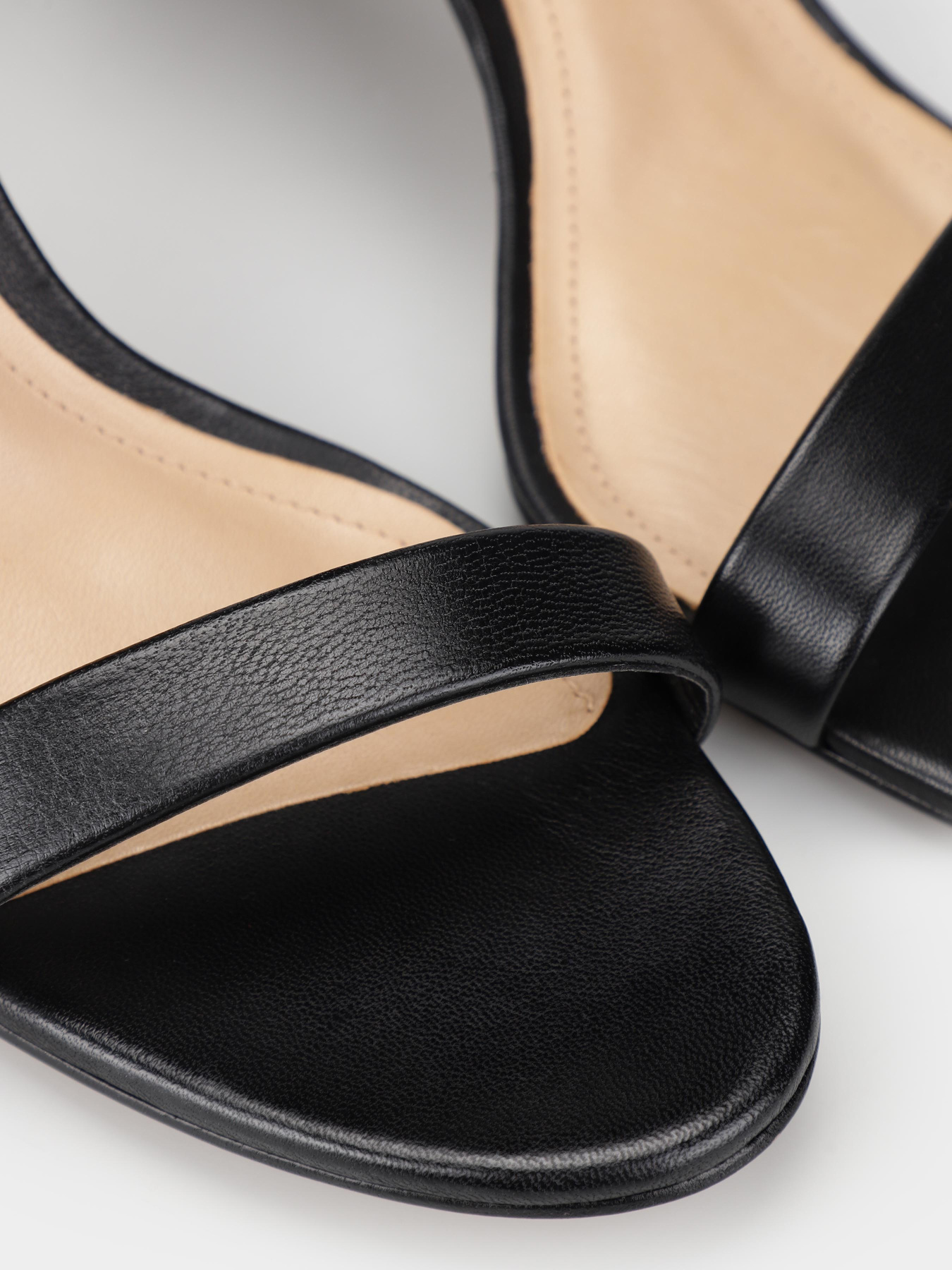 Босоніжки SCHUTZ модель S0422903240356 Фото