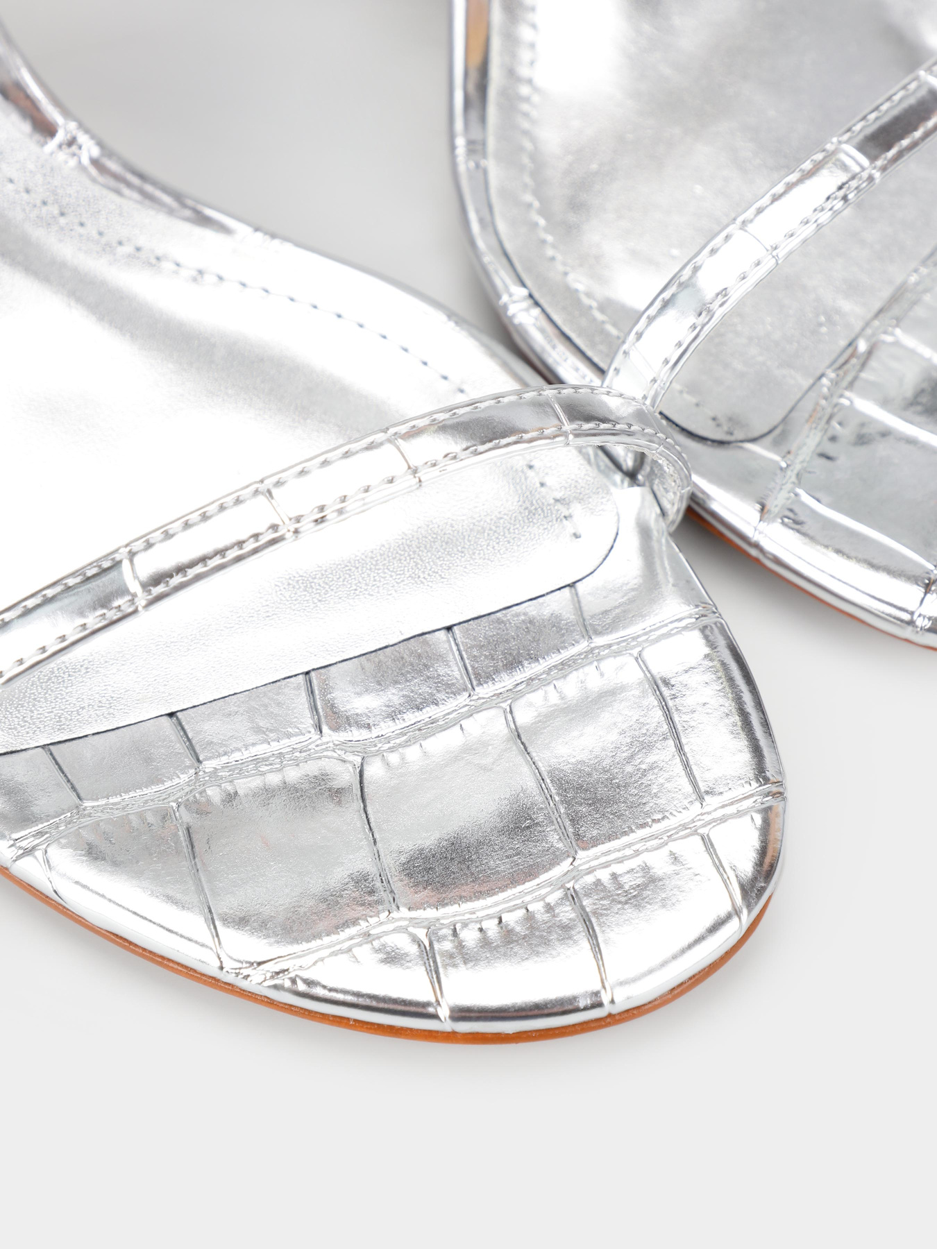 Босоножки SCHUTZ модель S2178800010004 Босоножки SCHUTZ модель S2178800010004 Фото