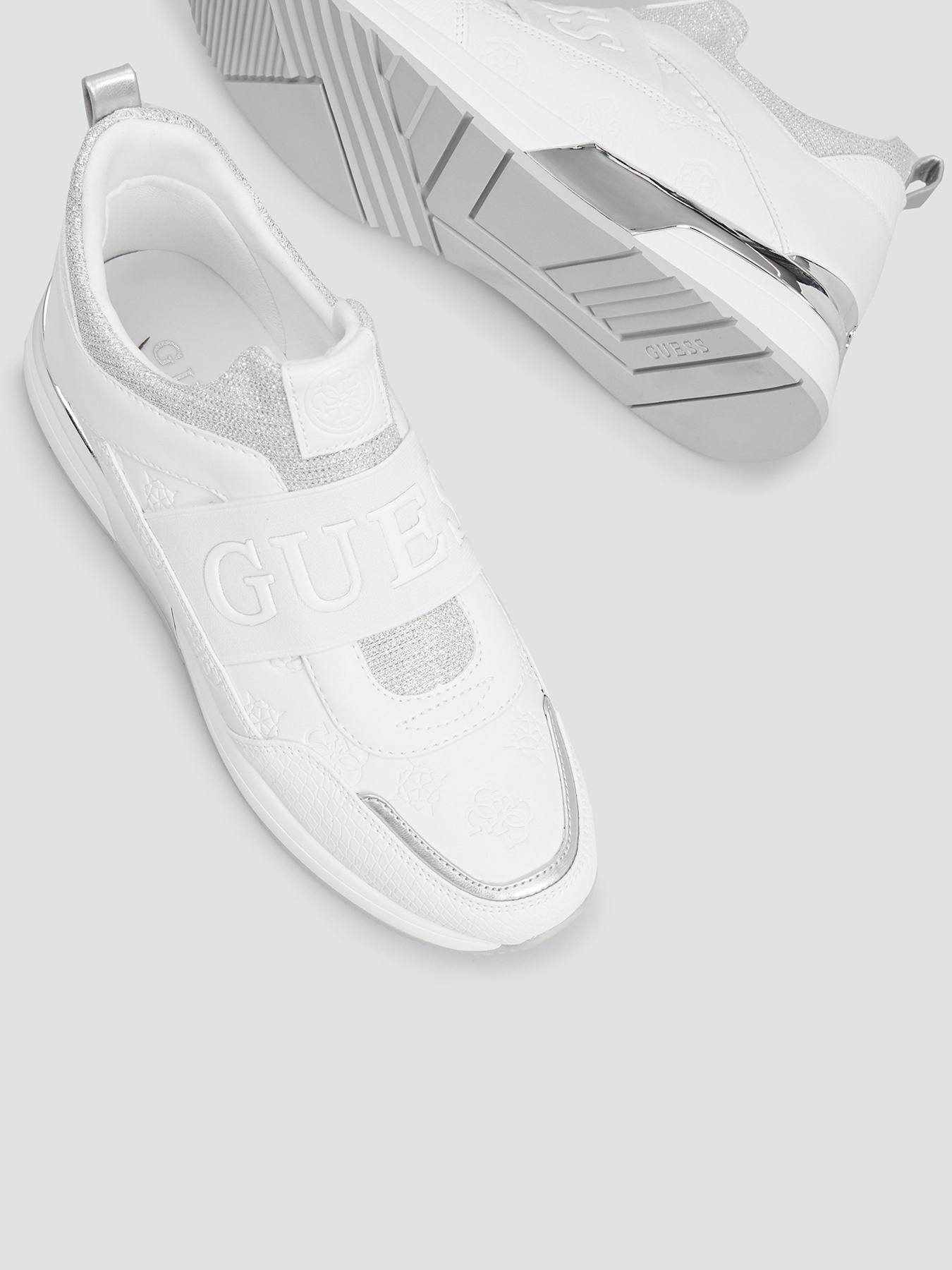 Кроссовки GUESS 
Maygin модель FL6MYI-PEL12-OFWH Фото