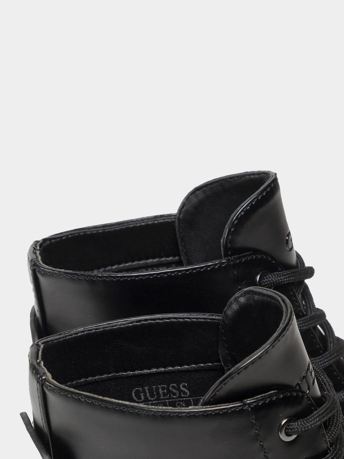 Ботильйони GUESS Folowe модель FL7FOL.LEA10;BLACK Фото