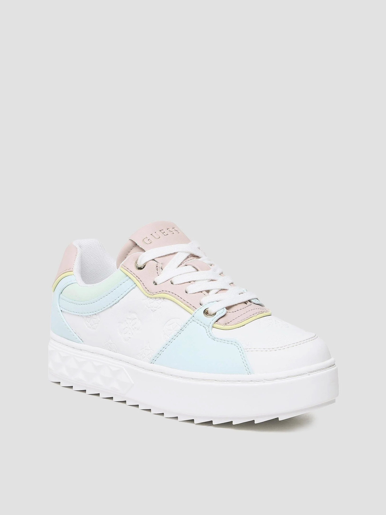 Кроссовки повседневные GUESS Fiena модель FL5FIE.SMA12;MULTI Фото